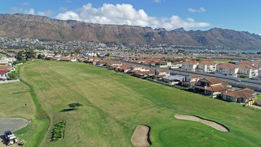 3 Bedroom Property for Sale in Fairview Golf Estate Western Cape